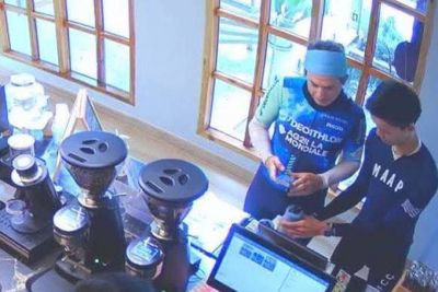 Foreigners accidentally pay B22,000 for coffee