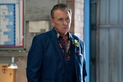 EastEnders spoilers: WHO gives Alfie advice on his wedding day?