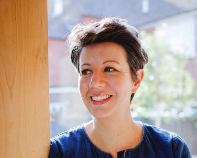 A Family Matter by Claire Lynch review – powerful debut about lesbian mothers in the 80s