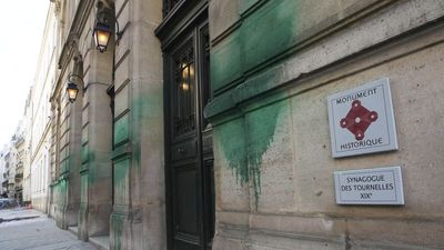 France arrests three over attacks on Jewish sites with foreign interference suspected