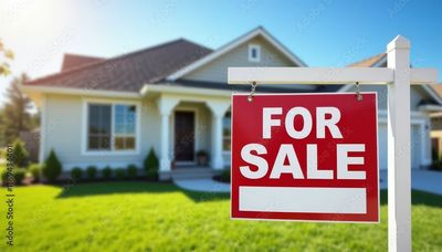 Buyers Take the Wheel: US Housing Market Flips as Inventory Surges and Prices Dip