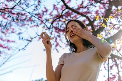 10 tips for surviving hay fever season that actually work – from a lifelong sufferer