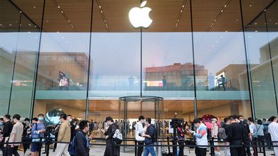 A Short Strangle Apple Stock Trade Brings High Premiums — And High Risk