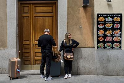 Spanish government’s tourism warning after Airbnb ordered to remove thousands of rentals