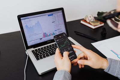 9 Beginner Stock Investing Myths That Still Circulate