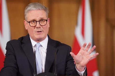 Starmer urged to keep pledge on backing Israel-Gaza peace initiative based on path to Good Friday Agreement
