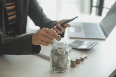 8 Personal Finance Lies Americans Keep Telling Themselves