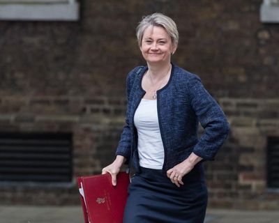 It’s a love-in at the home affairs committee as Yvette Cooper runs down the clock