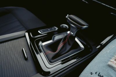 Is Your Transmission Slipping? Here’s What Mechanics Aren’t Telling You