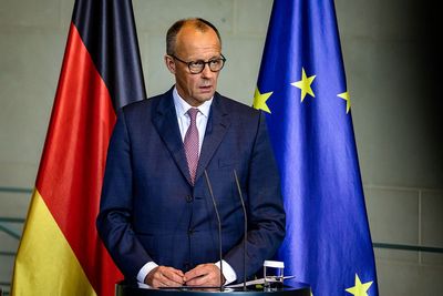 Tariffs, Ukraine war to top agenda as Trump huddles with German chancellor - Roll Call