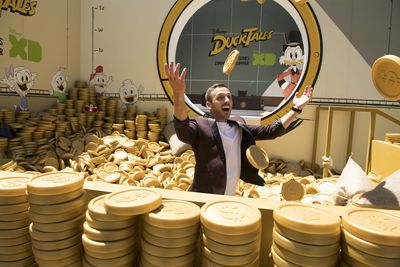 How Much Does $1 Million Dollars Weigh?