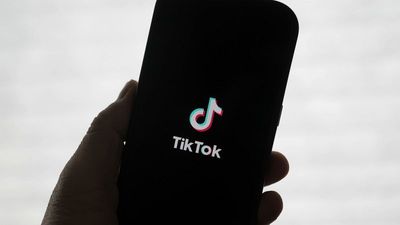France forces TikTok to ban #SkinnyTok but harmful content still persists