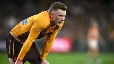Mitchell admits Sicily error after skipper ruled out