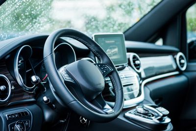 6 of the Most Annoying Modern Car Features