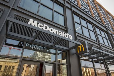 8 Surprising Facts About Your Favorite Fast Food Restaurants