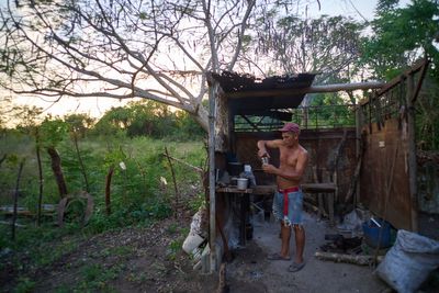 AP PHOTOS: Cuba's energy crisis forces families to find ingenious solutions to get by
