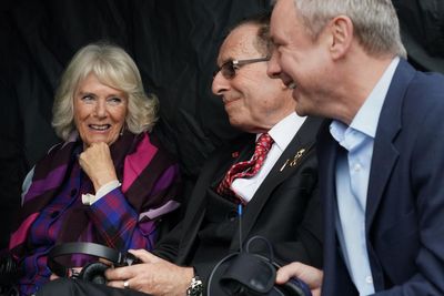 Queen to appear in favourite author’s new crime thriller about killer in Palace
