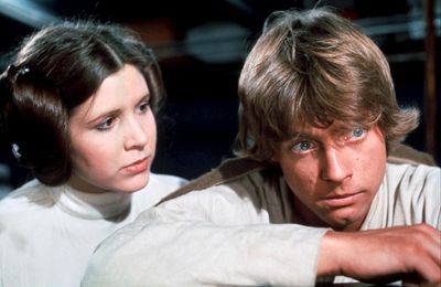 Star Wars star Carrie Fisher urged Mark Hamill to 'embrace' life as Luke Skywalker