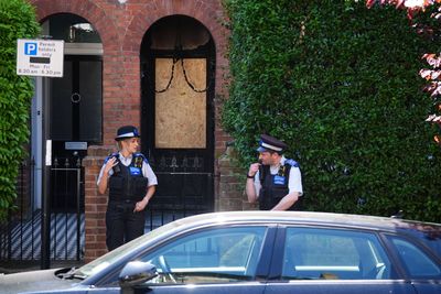 Fourth man arrested over fires at properties linked to Keir Starmer bailed