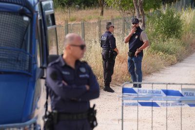 Madeleine McCann: Search teams scour scrubland and abandoned buildings