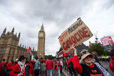 Pro-Palestine protesters in UK call for Israel arms embargo, sanctions