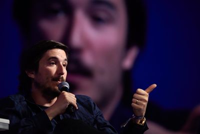 Robinhood shares surge to record high following completion of Bitstamp acquisition