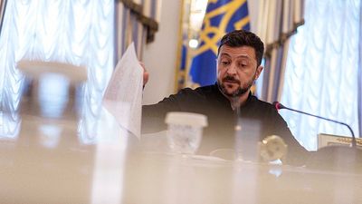 Zelenskyy wants face-to-face talks with Putin but Russian leader appears unwilling