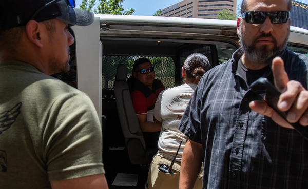 Venezuelan Man Arrested in El Paso After Immigration Hearing As Courthouse Detentions Soar