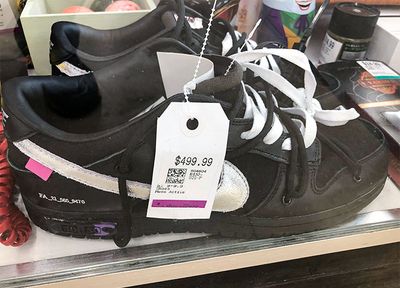 People Call Out Thrift Store Scams By Sharing The Most Ridiculously Priced Items