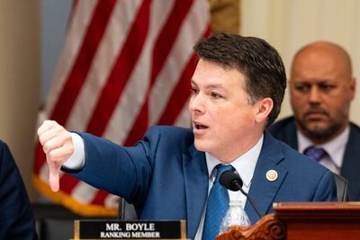 16 million lose insurance under budget bill, other policies: CBO - Roll Call