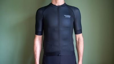 2025 Pas Normal Studios Mechanism jersey review: Good performance but not as nice as other premium jerseys