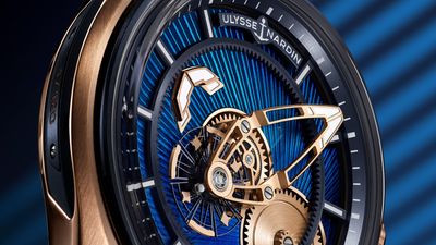 New Ulysse Nardin Freak is beautiful in blue