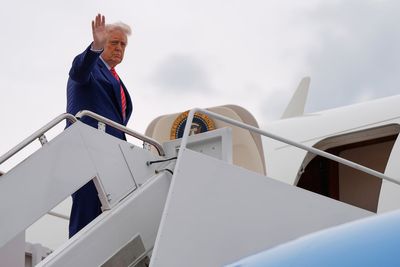 Trump signs new travel ban targeting 12 countries