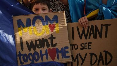 Kyiv will not force Ukrainian refugees to come back home — but it hopes they will