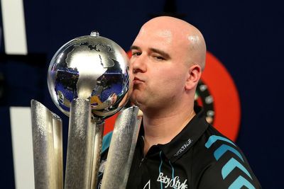 Darts star falls foul of HMRC over £450k tax bill