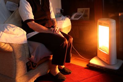 Winter fuel payments: Am I eligible and how much can I get?