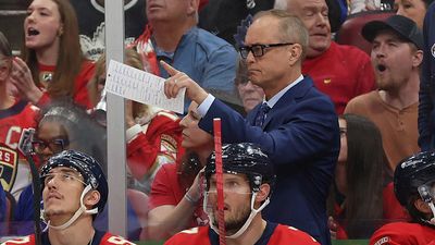 Panthers' Paul Maurice Had Resilient Message for Tomas Nosek After Overtime Penalty