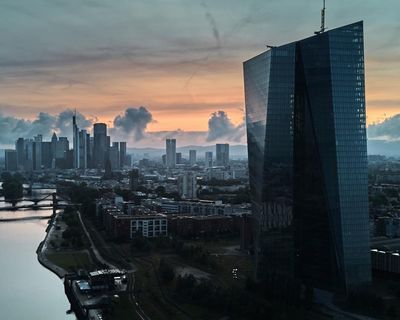 ECB cuts interest rates to 2% in effort to bolster flagging eurozone growth