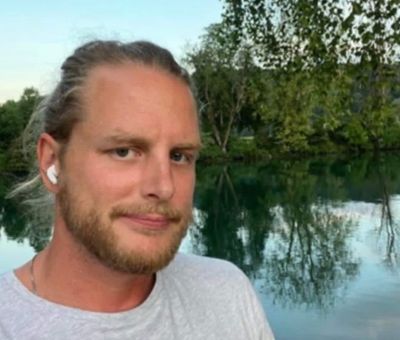 Exclusive: aristocrat killer from hit Standard podcast seen posing on dating app