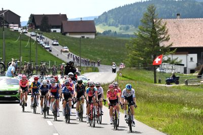 Tour de Suisse to use GPS trackers to alert organisers to crashes in wake of Swiss cycling tragedies