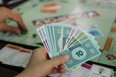 10 Financial Habits That Started in Childhood