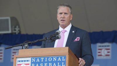 Tom Glavine Delivered Gloomy Call As Braves Hit 'Rock Bottom' in Loss to Diamondbacks