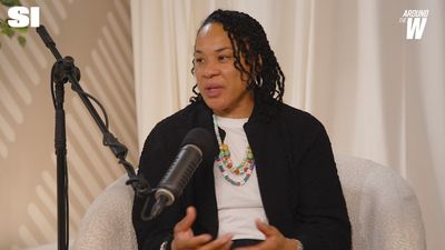 Dawn Staley Talks WNBA, Fashion and New Memoir 'Uncommon Favor'