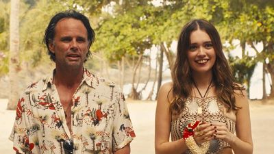 Walton Goggins thinks our obsession with his “feud” with Aimee Lou Wood was “all so ridiculous” and he’s not wrong!