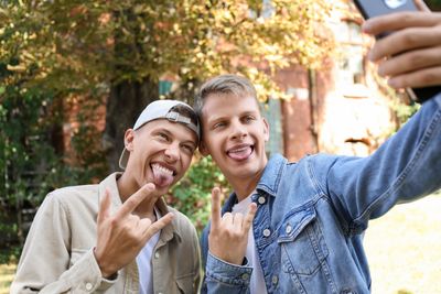 10 Things Men Regret About Underestimating the Importance of Friendships