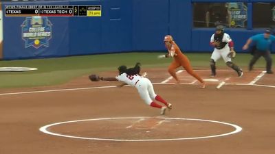 Texas Tech Pitcher Nijaree Canady Makes Remarkable Diving Catch During WCWS Game 2