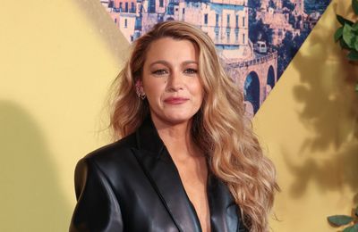 Blake Lively praises mom for influence and support