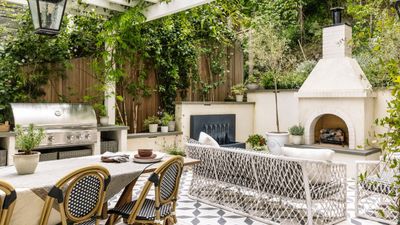 This open-plan outdoor kitchen was totally new territory for the designer – but the result is the dreamiest space for summer entertaining