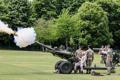 Charles shows ‘faultless’ firing technique on visit to home of Royal Artillery