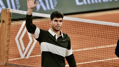 Alcaraz moves into French Open final after injury forces Musetti to retire